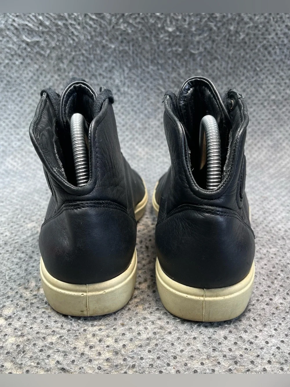 Ecco soft high